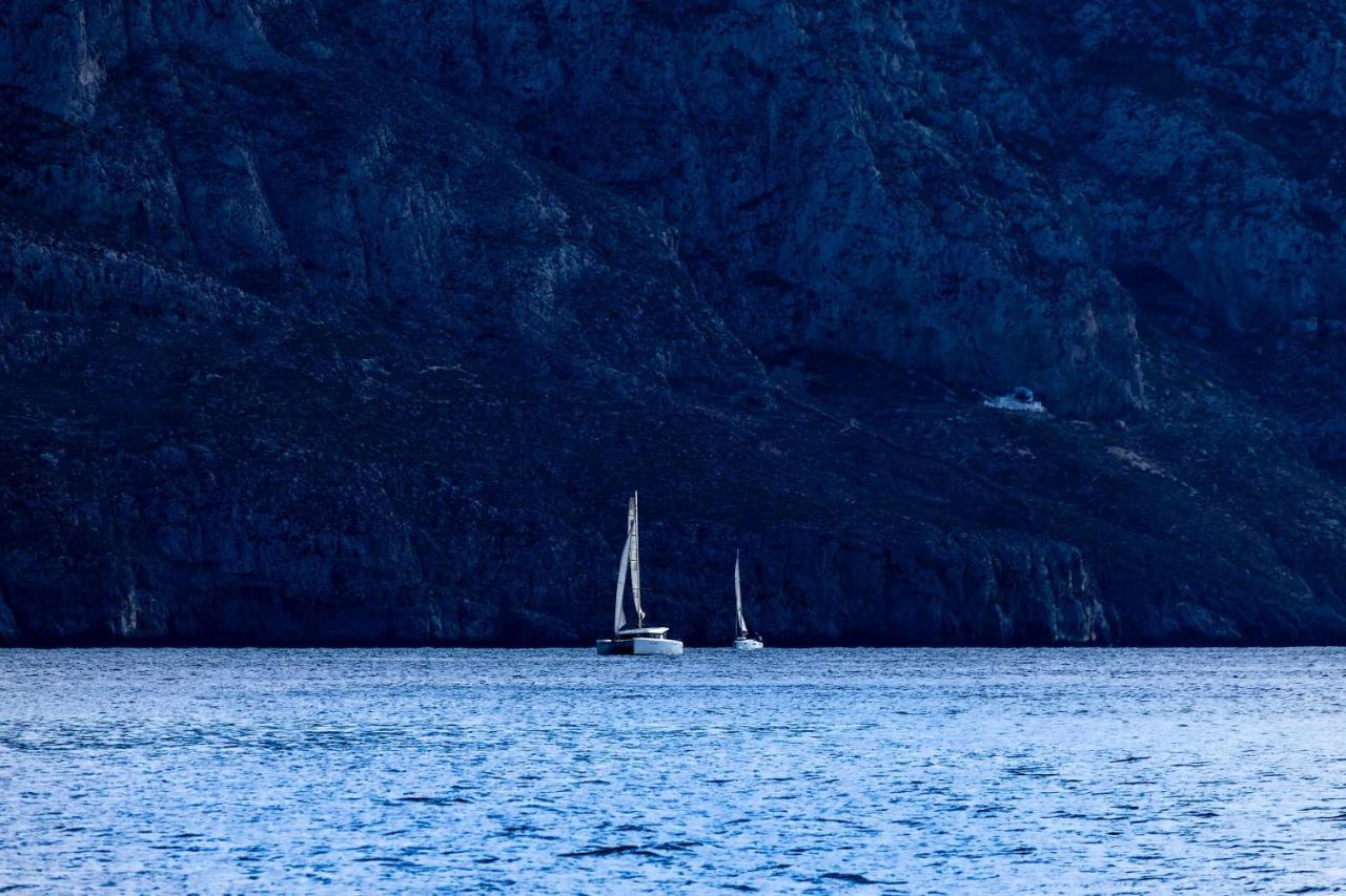 Pelagos Seafront Accommodation - Maria Myrties Buitenkant foto