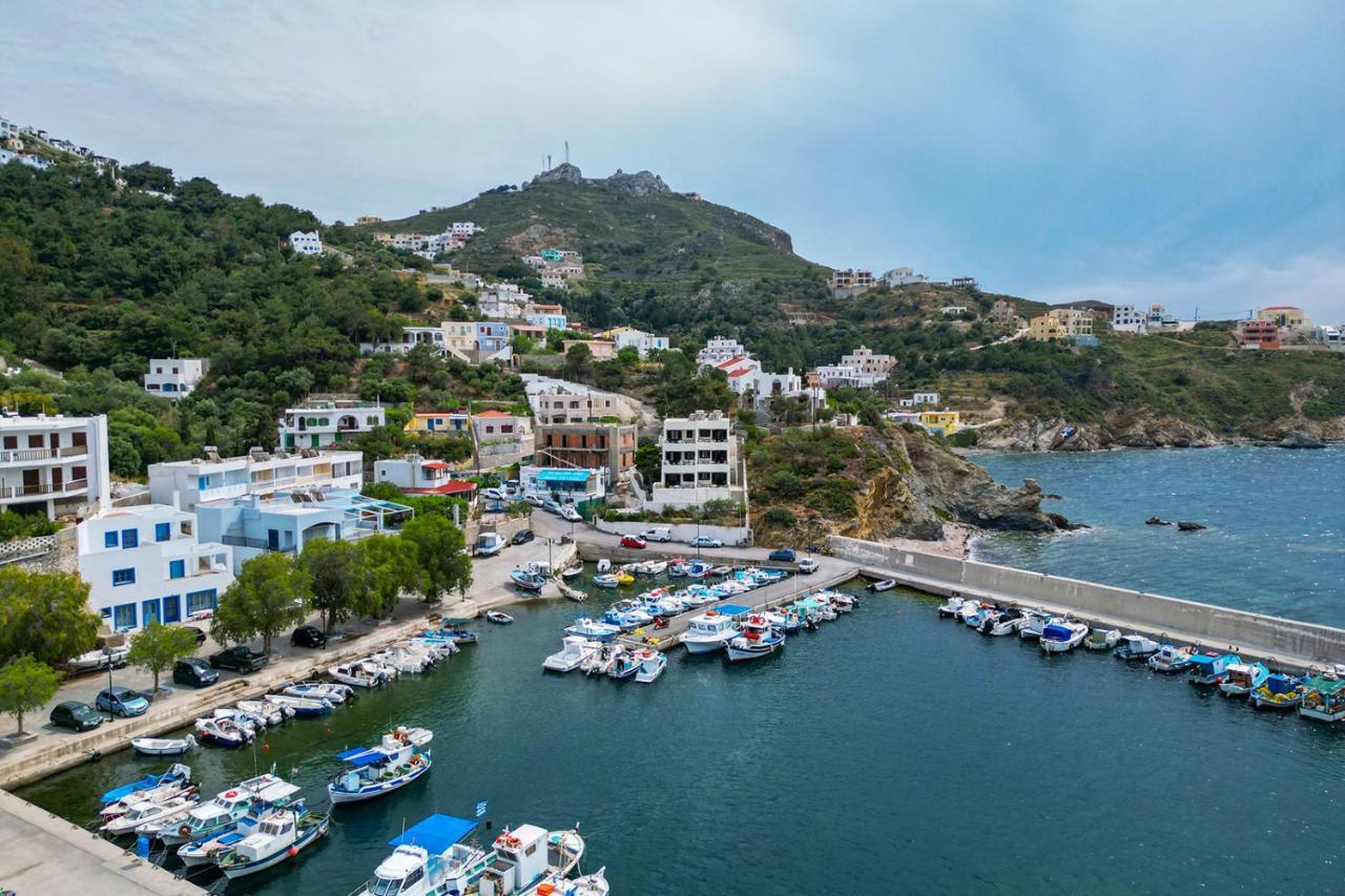 Pelagos Seafront Accommodation - Maria Myrties Buitenkant foto