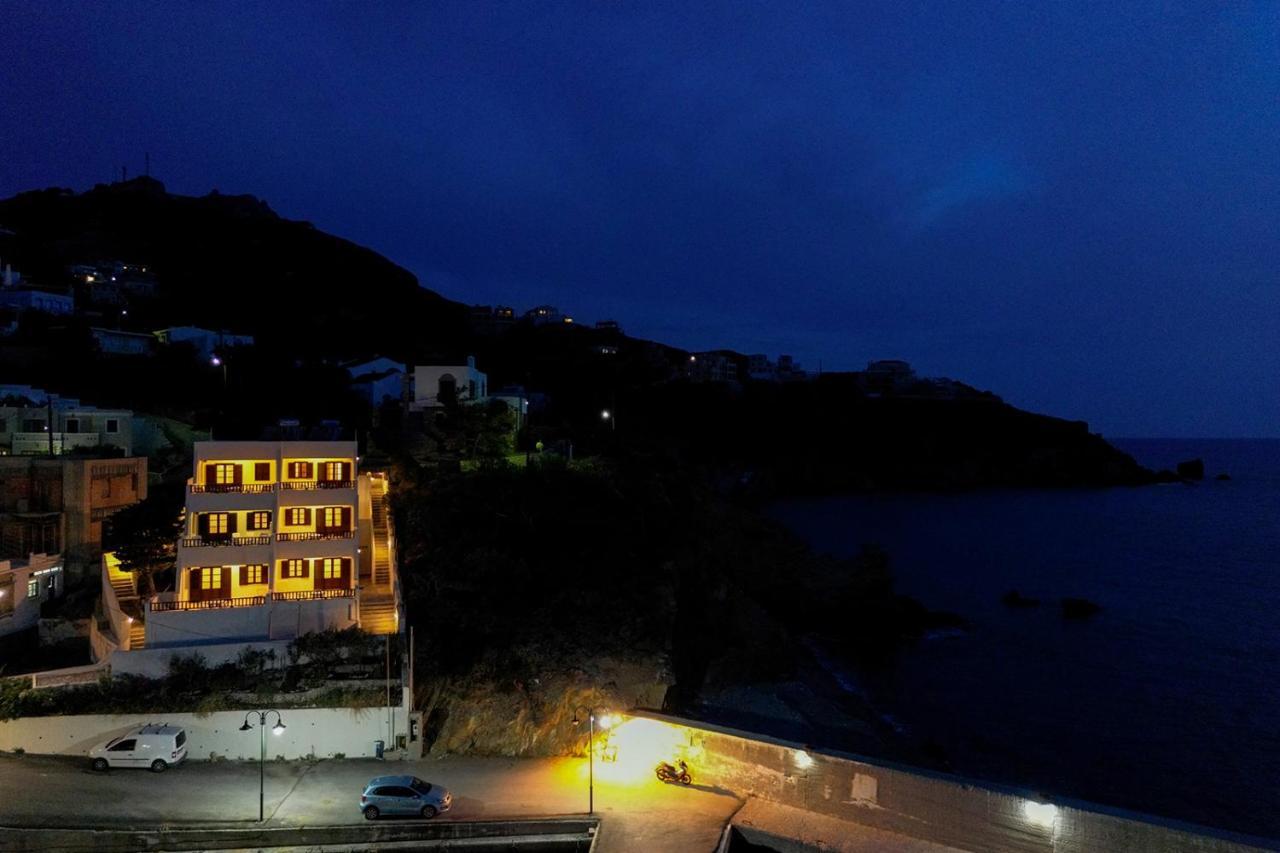Pelagos Seafront Accommodation - Maria Myrties Buitenkant foto