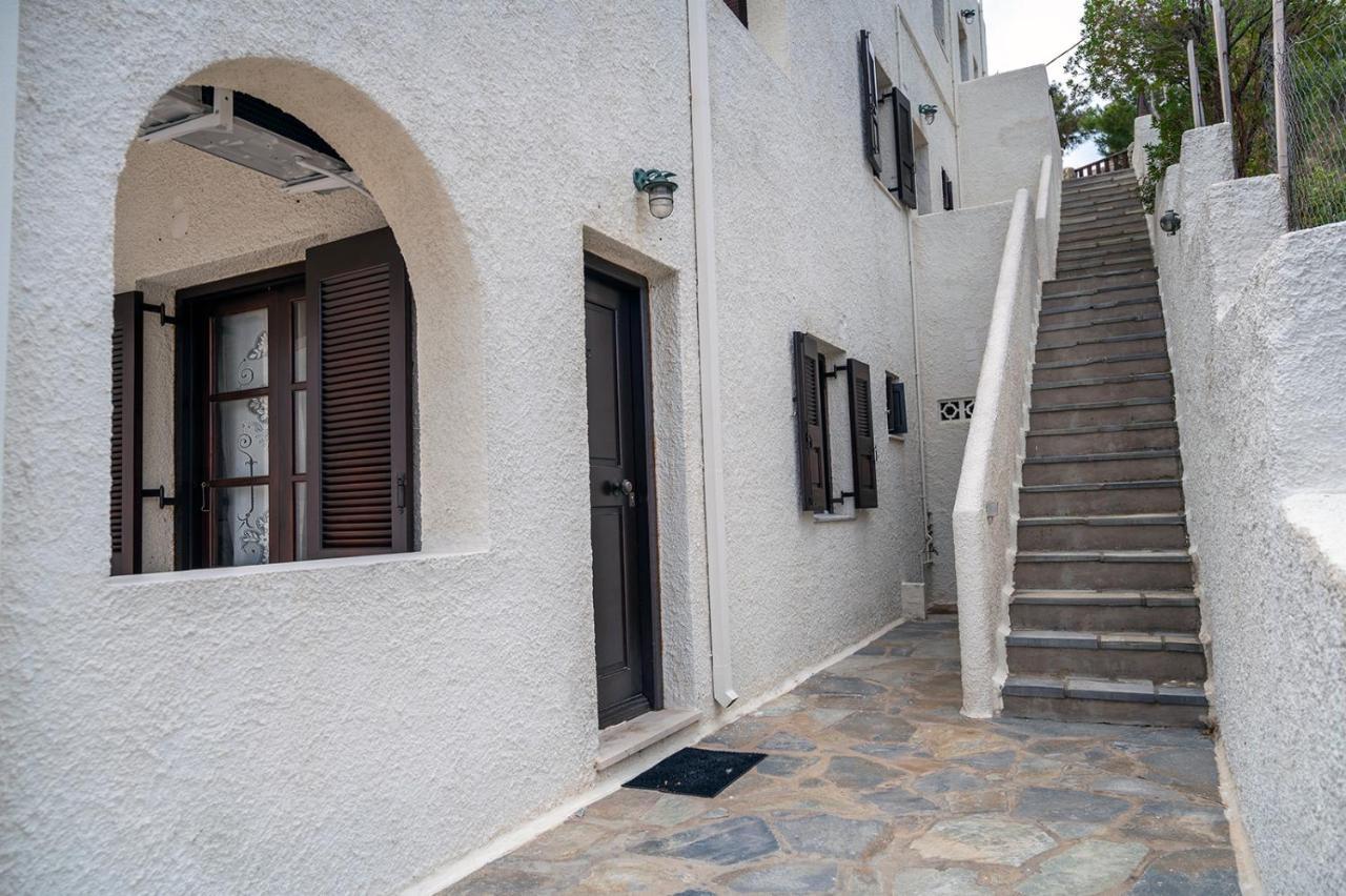 Pelagos Seafront Accommodation - Maria Myrties Buitenkant foto