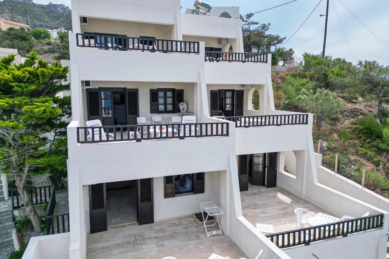 Pelagos Seafront Accommodation - Maria Myrties Buitenkant foto