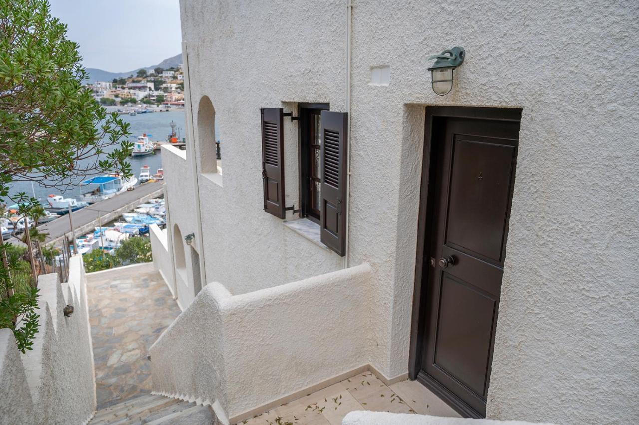 Pelagos Seafront Accommodation - Maria Myrties Buitenkant foto